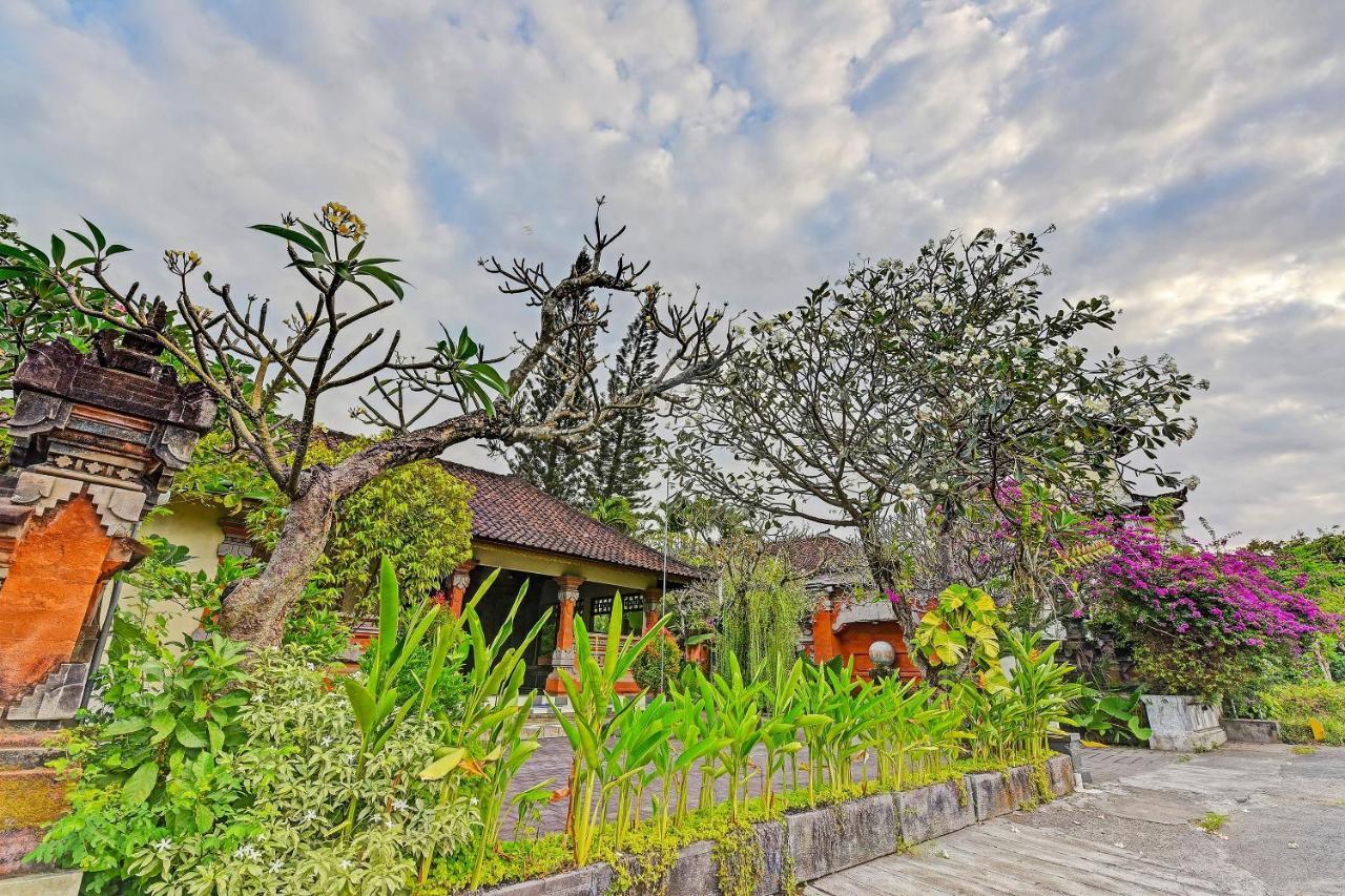 Oyo 91503 Hotel Gedong Ayu Near Sanur อูบุด ภายนอก รูปภาพ
