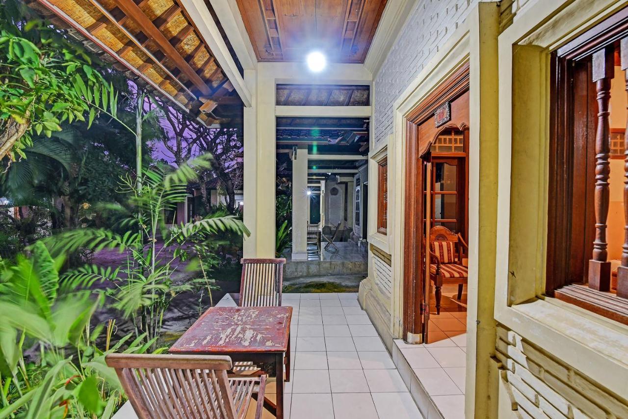 Oyo 91503 Hotel Gedong Ayu Near Sanur อูบุด ภายนอก รูปภาพ