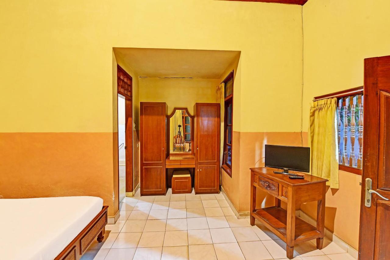 Oyo 91503 Hotel Gedong Ayu Near Sanur อูบุด ภายนอก รูปภาพ